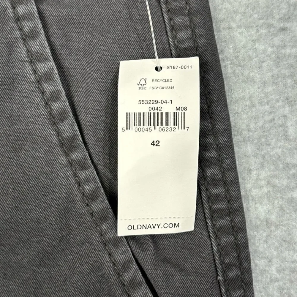 Old Navy Mens Shorts Size 42 Grey NWT Cargo Summer Comftorable Casual Bottom 190